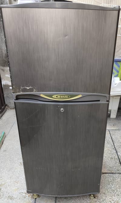 Waves Refrigerator for Sale