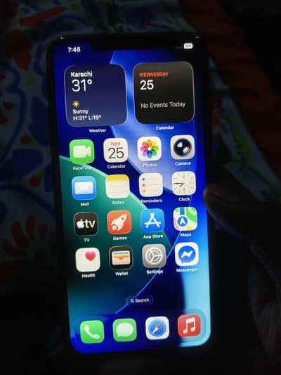Iphone 11pro max 64gb with box non pta factry unlock waterpck airtight