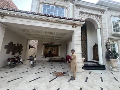 1 Kanal Brand New Luxury Spanish House FACING PARK WITH DIRECT OWNER MEETING FOR SALE IN AIRLINE SOCIETY NEAR TO MAIN BOULEVARD.