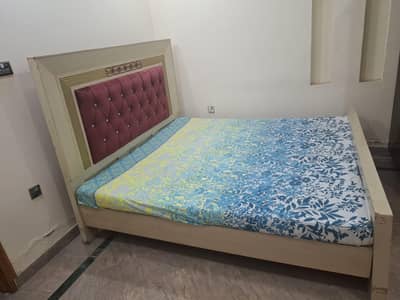King size wooden bed, beautiful colour,  comfortable