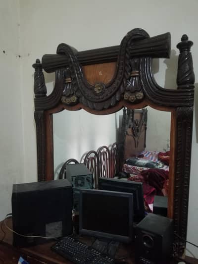 bed dressing seid table