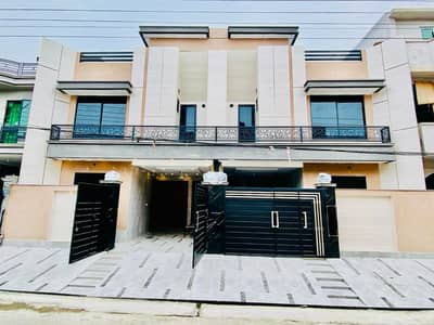 5 Marla Brand New Luxury Direct Owner Meeting Original Picture Attached House For Sale In Johar Town Phase 2