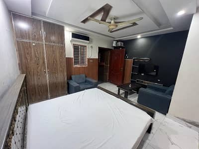350 Sqft Beautiful Neat and Clean Flat's Available For Rent in Johar town