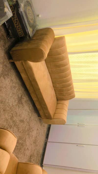 9 seater sofa with 3 tables