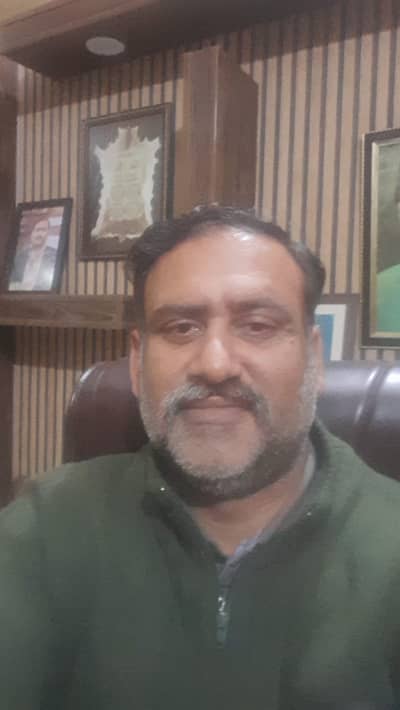 Dispenser and Receptionist male and female