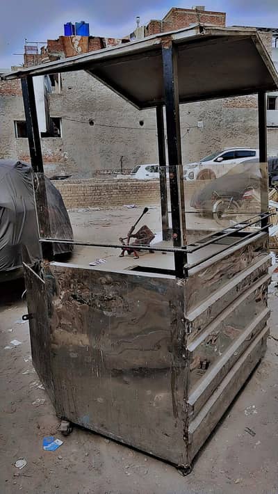 Fast food counter urgent sale