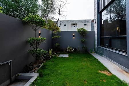 ONE KANAL HOUSE FOR RENT IN DHA PHASE 7