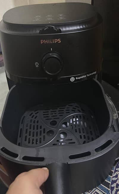 Air fryer for Sale urgent new Airfryer only open box