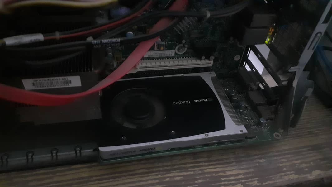 Nvidia Quadro 2000 0
