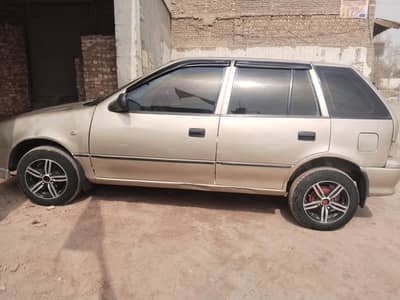 Wana sale my Family used Cultus Car