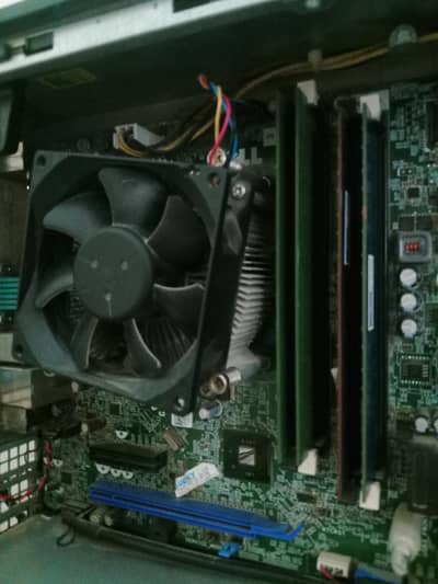 Laptop / Computer Repair Service – Home Service Karachi