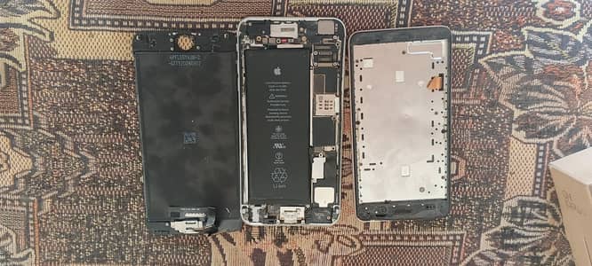 iphone 6 plus and QMobile i6 metal hd and vivo y20