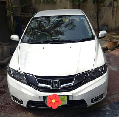 Honda city 1.5 Home use car Just buy and drive   2018model