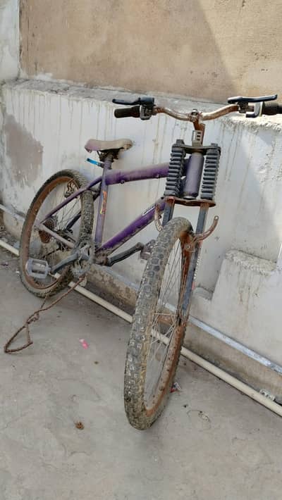 gear bicycle just need repair and ready to go