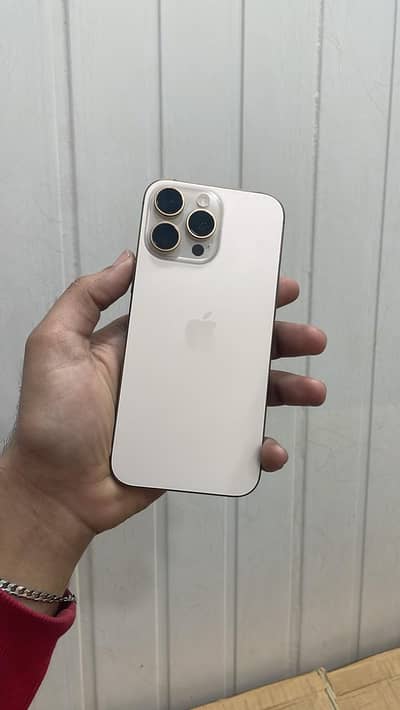 Iphone 16 Pro Max |  Sim locked | 256Gb | 98 Battery health