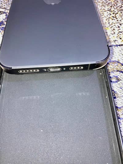 I phone 12 pro max 256,gb Grey colour