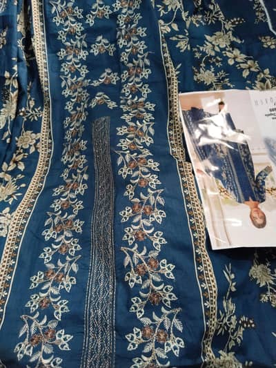 unstitched lawn brand suit