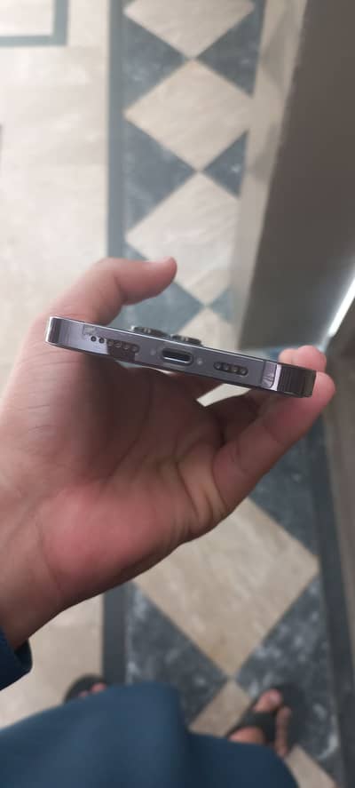 iPhone 14 pro max PTA