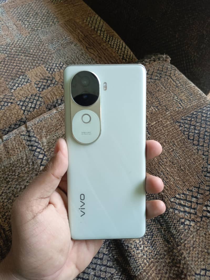 vivo v40e 9