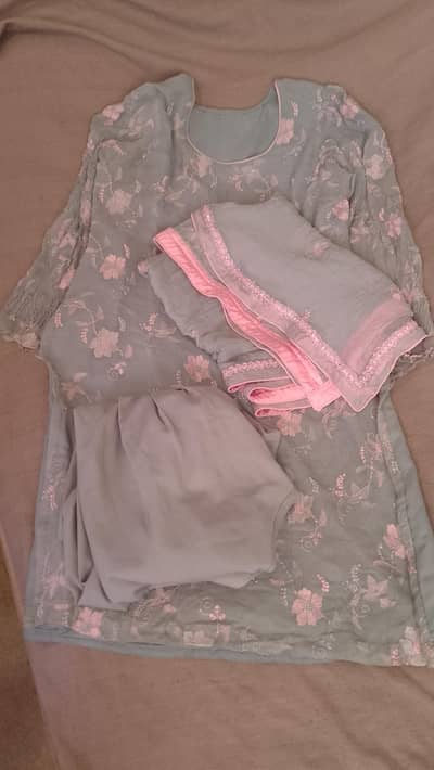 2 suit for sale excellent condition 3 piece and 2 piece