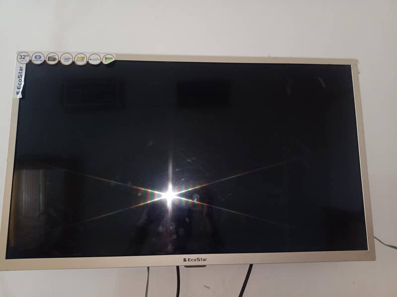 Ecostar new condition Tv with remote 1