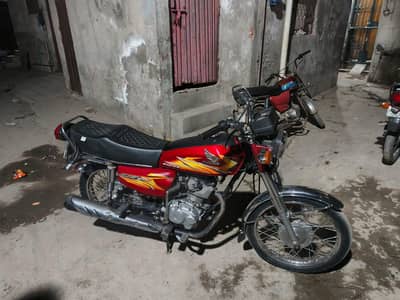 Honda 125 (2021) Urgent Sale Need Money