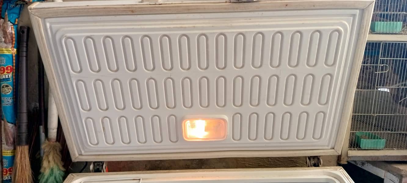 waves deep freezer 3