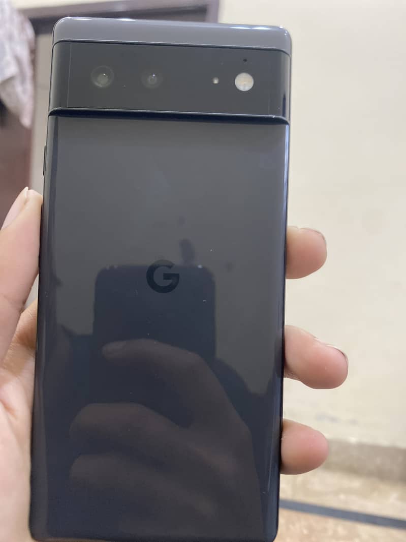 Google Pixel 6 4
