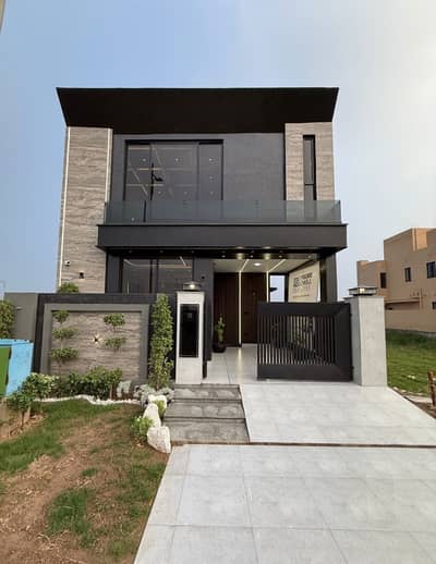 5 Marla Lavish Bungalow For Rent In DHA Phase 9 Town Lahore