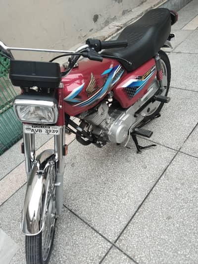 Honda 125 for sale  Full lush condition