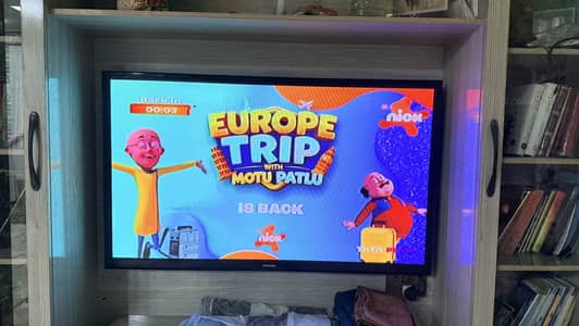 Samsung led 51' 3D vali