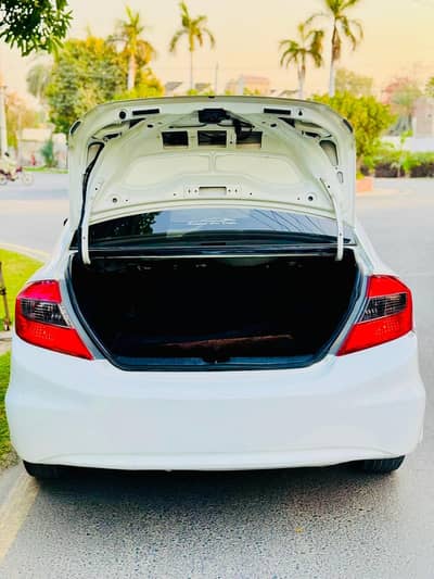 Honda civic 2015 Model. All original except 2 piece from sides.