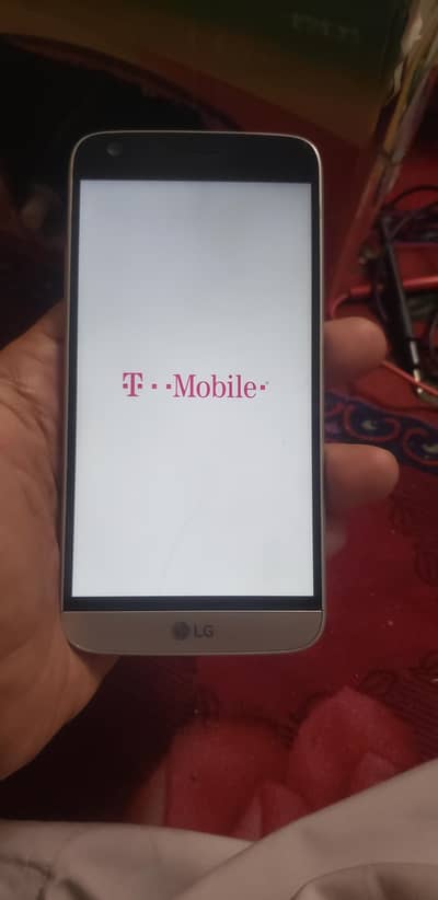 LG mobile G5 new condition  4 and 32