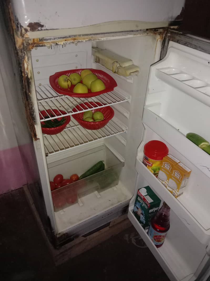 refrigerator 1