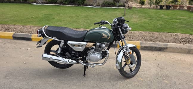 150CG bike like brand new