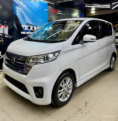 Nissan highway star. first owner . model 14 reg 18. .