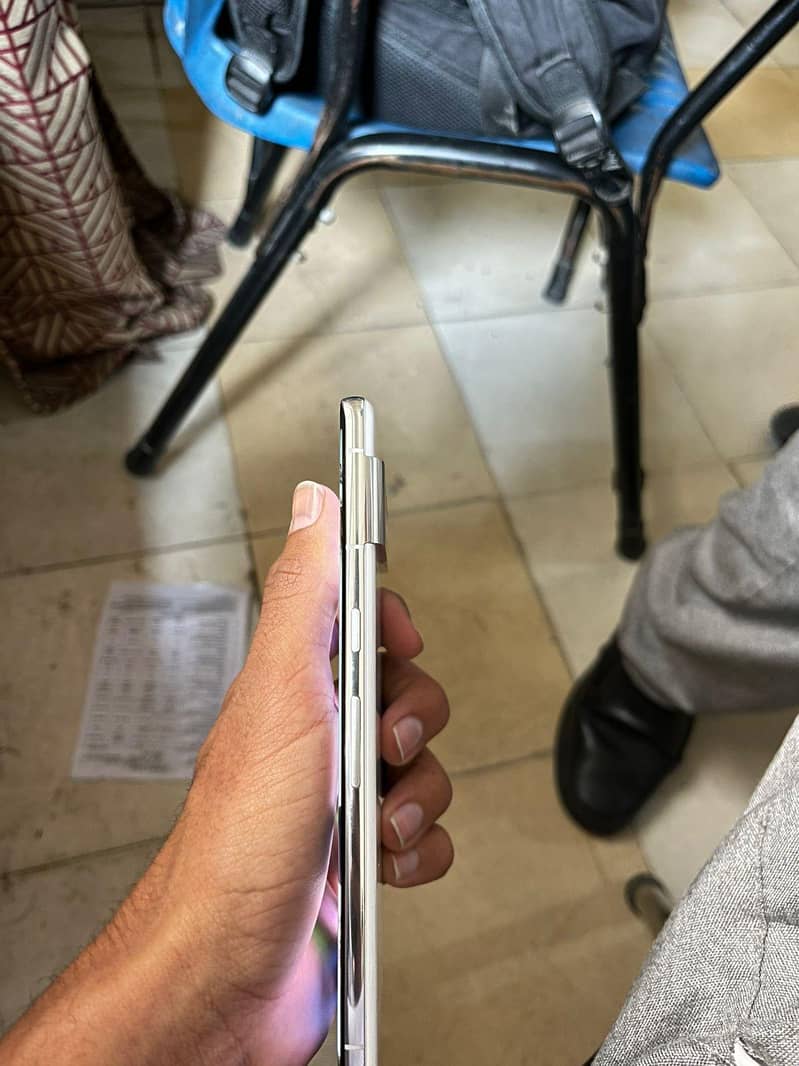 Google Pixel 7 pro 2