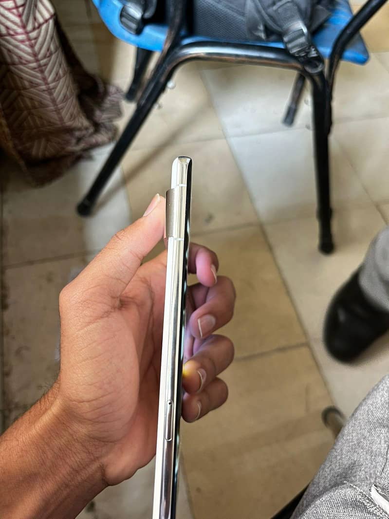 Google Pixel 7 pro 3