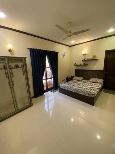 3 BED DRAWING DINNING AVAILABLE FOR RENT