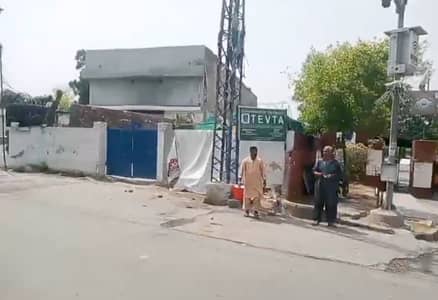 5 Kanal 5 Marla Plot For Sale Prime Location