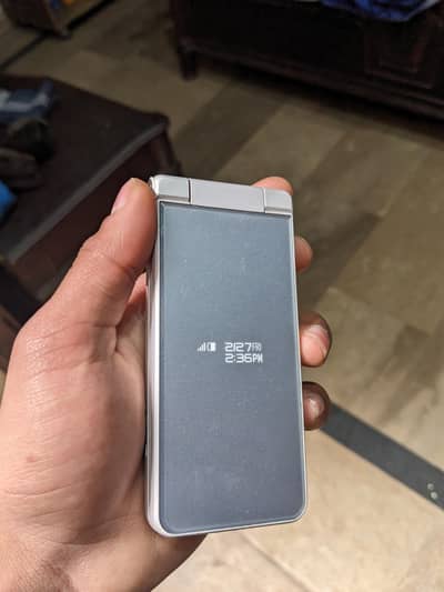 Sharp Aquos keitai 2 4g with hotspot