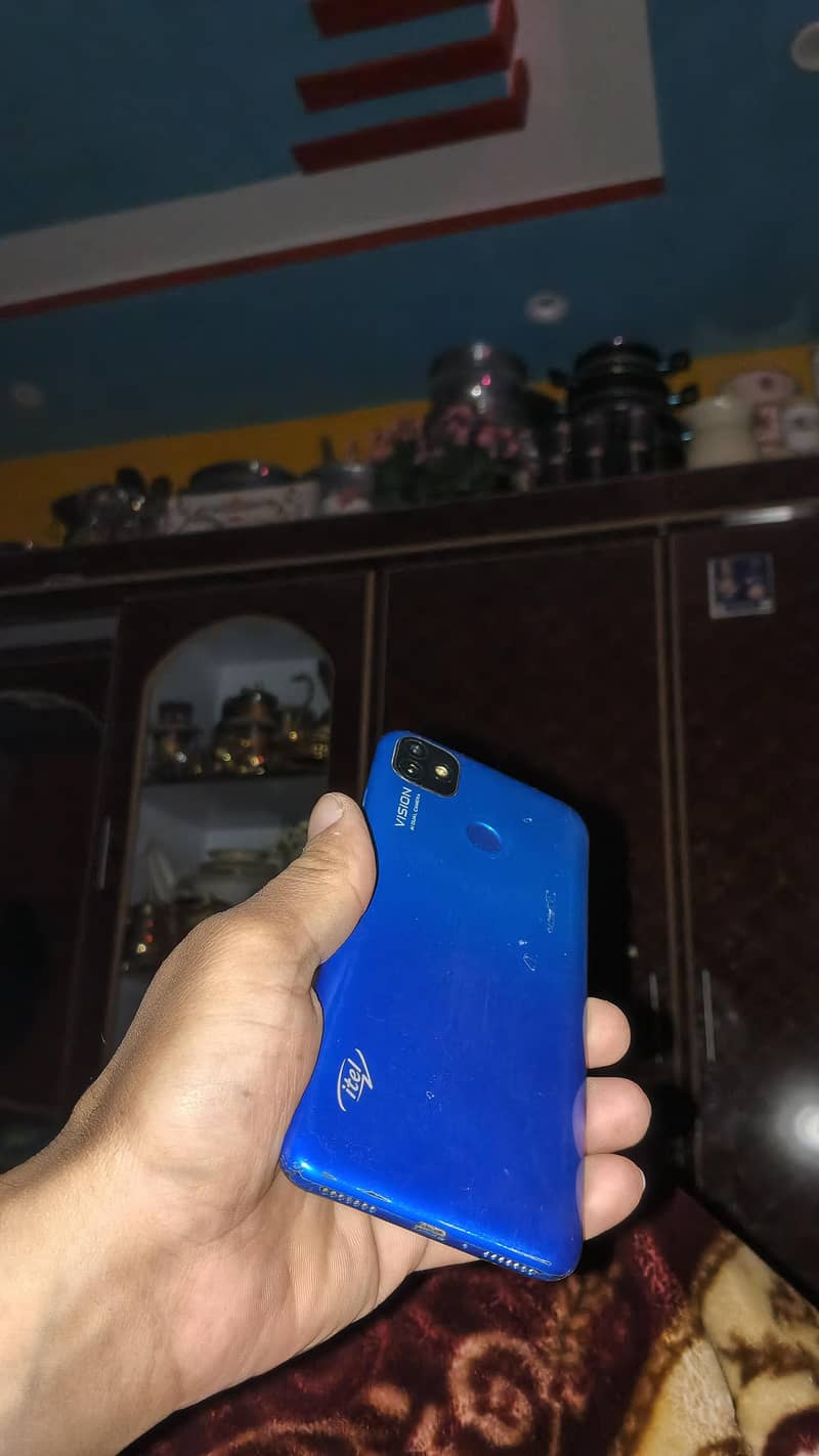 itel vision 2/32 2