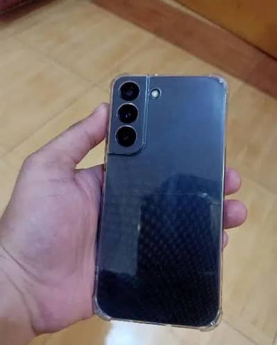 Samsung Galaxy S22 [8/128]