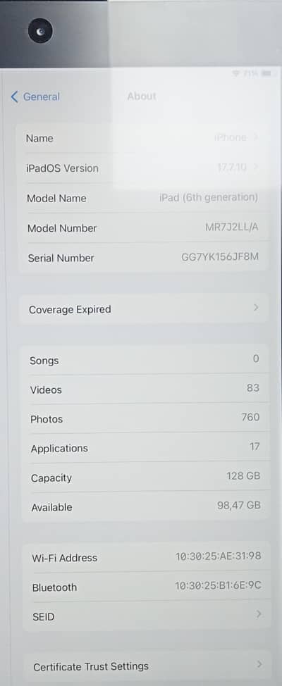 apple I pad neat & clean