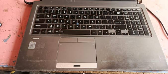 Core i7 VPro 8gb ram 256 Gb SSD