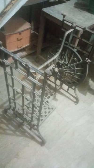 old is gold 50 saal purana antique paidan sirf shoqeeno k liye