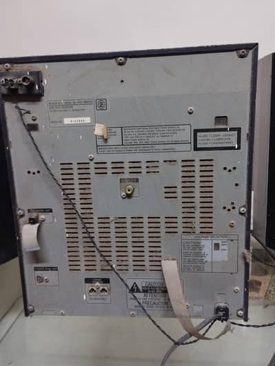 Sony CD/DVD player sale in very urgent