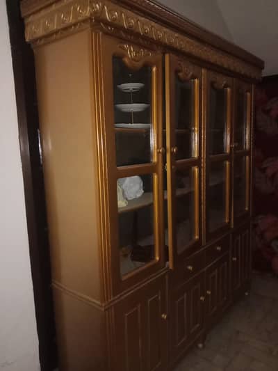 Totally untouch showcase