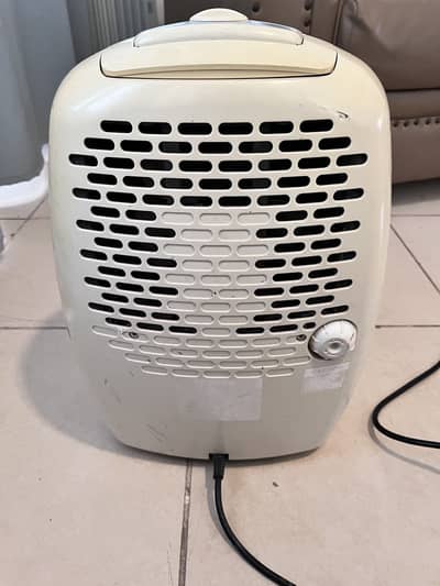 10 Liter Dehumidifier for Room | Damp Machine | Moisture Mold Remover