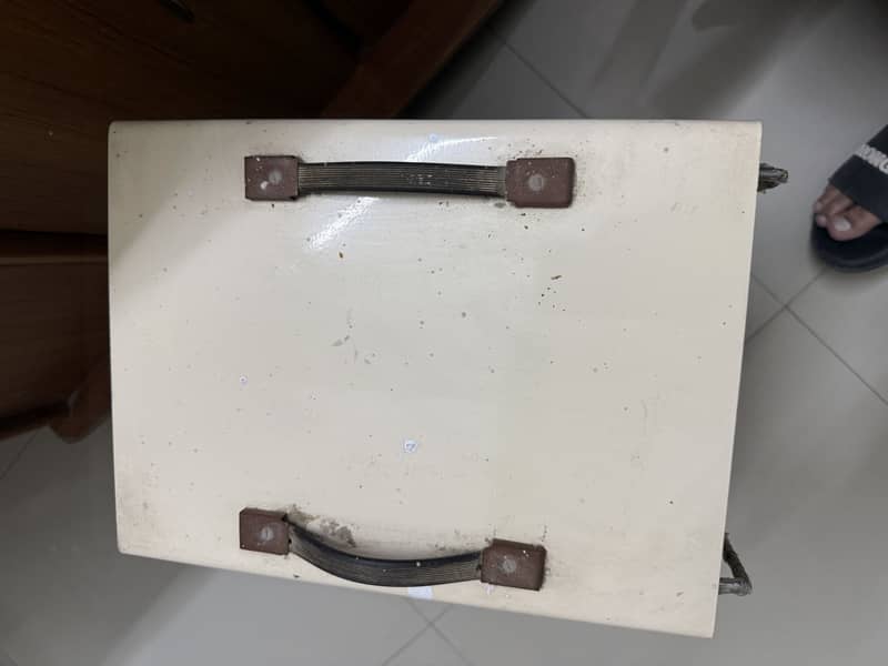 Universal stabiliser 5000watts 0